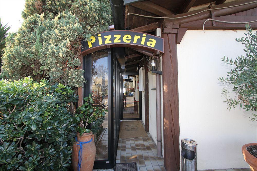 Hotel La Vecchia Fattoria Loreto Zewnętrze zdjęcie
